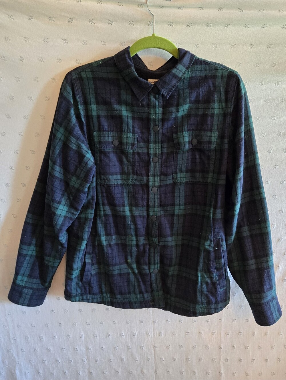 L.L. Bean Dark Green and Navy Plaid Fleece Lined Button-Up Jacket Shacket Size M